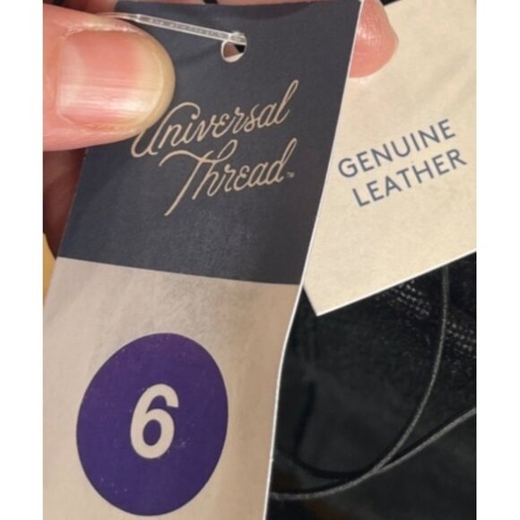 NWT Boots Universal Thread Leather Soph Shearling Style Black Womens Size 6 - Picture 5 of 7